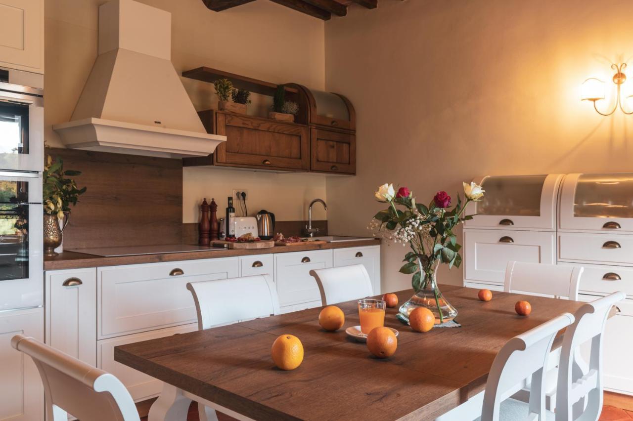 Wine Estate Rooms Paradiso Di Cacuci 몬탈치노 외부 사진
