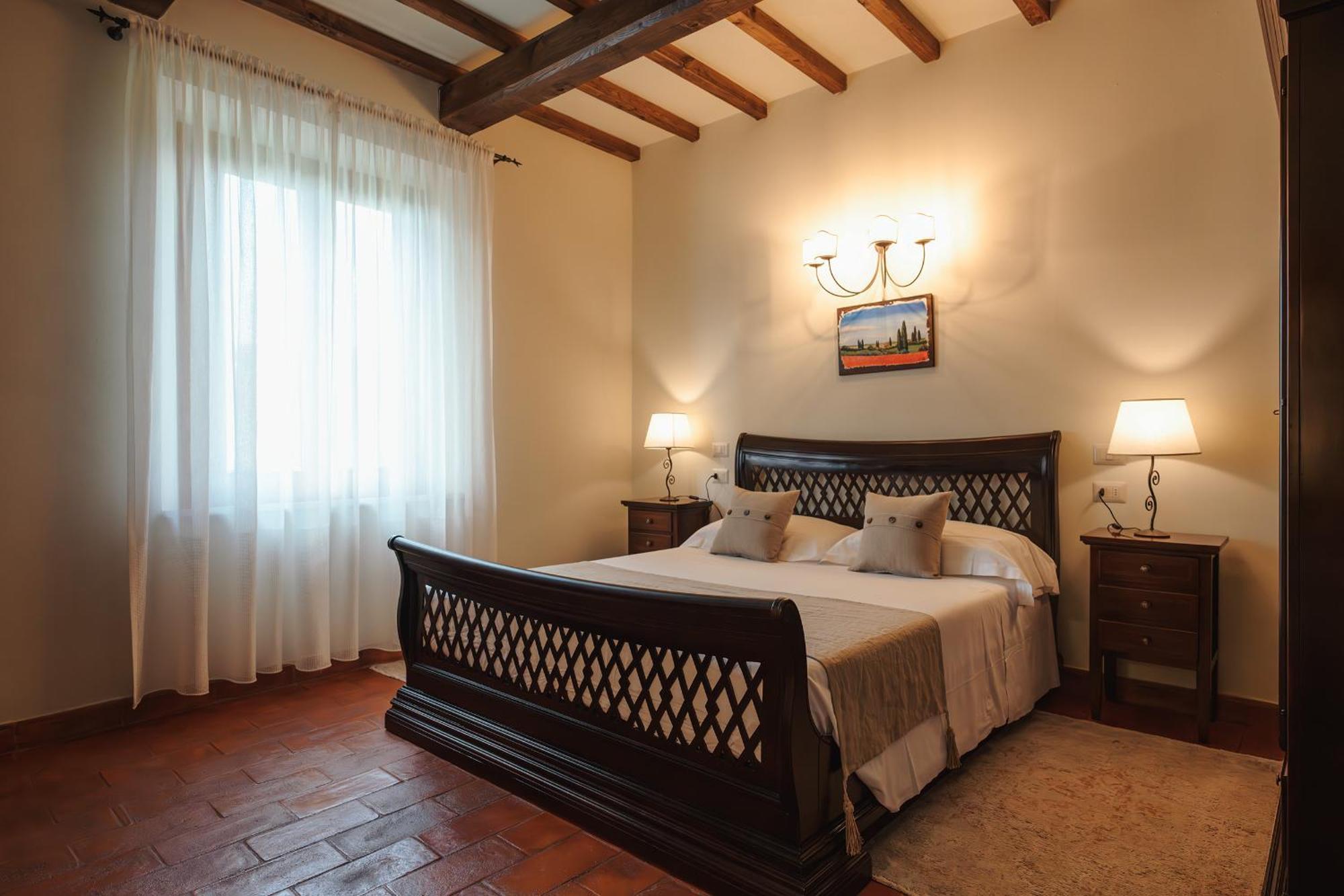 Wine Estate Rooms Paradiso Di Cacuci 몬탈치노 외부 사진
