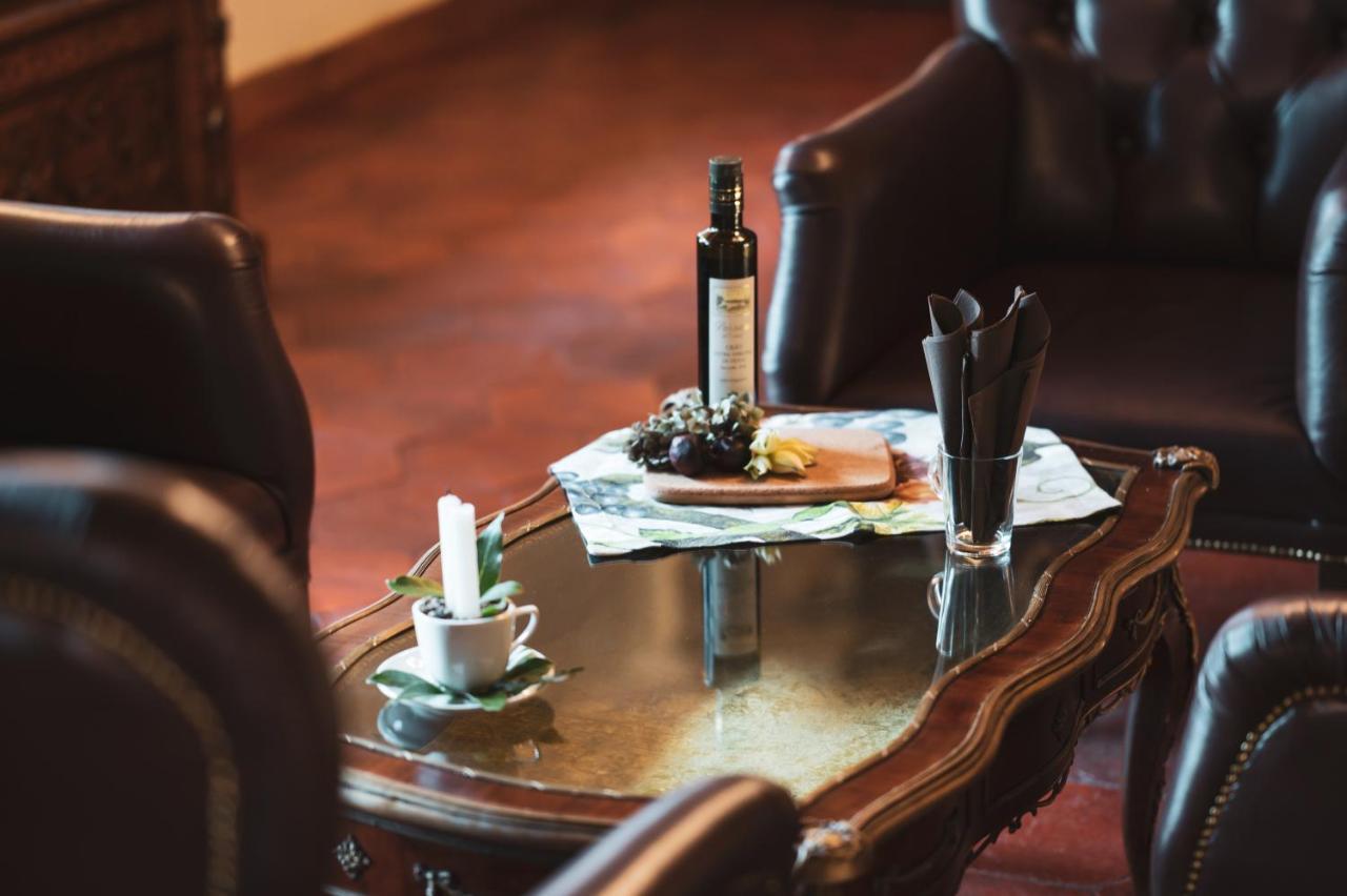 Wine Estate Rooms Paradiso Di Cacuci 몬탈치노 외부 사진